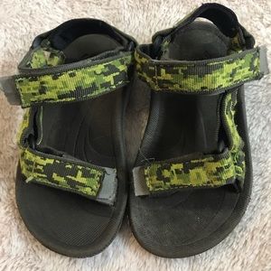 Kids teva sandals